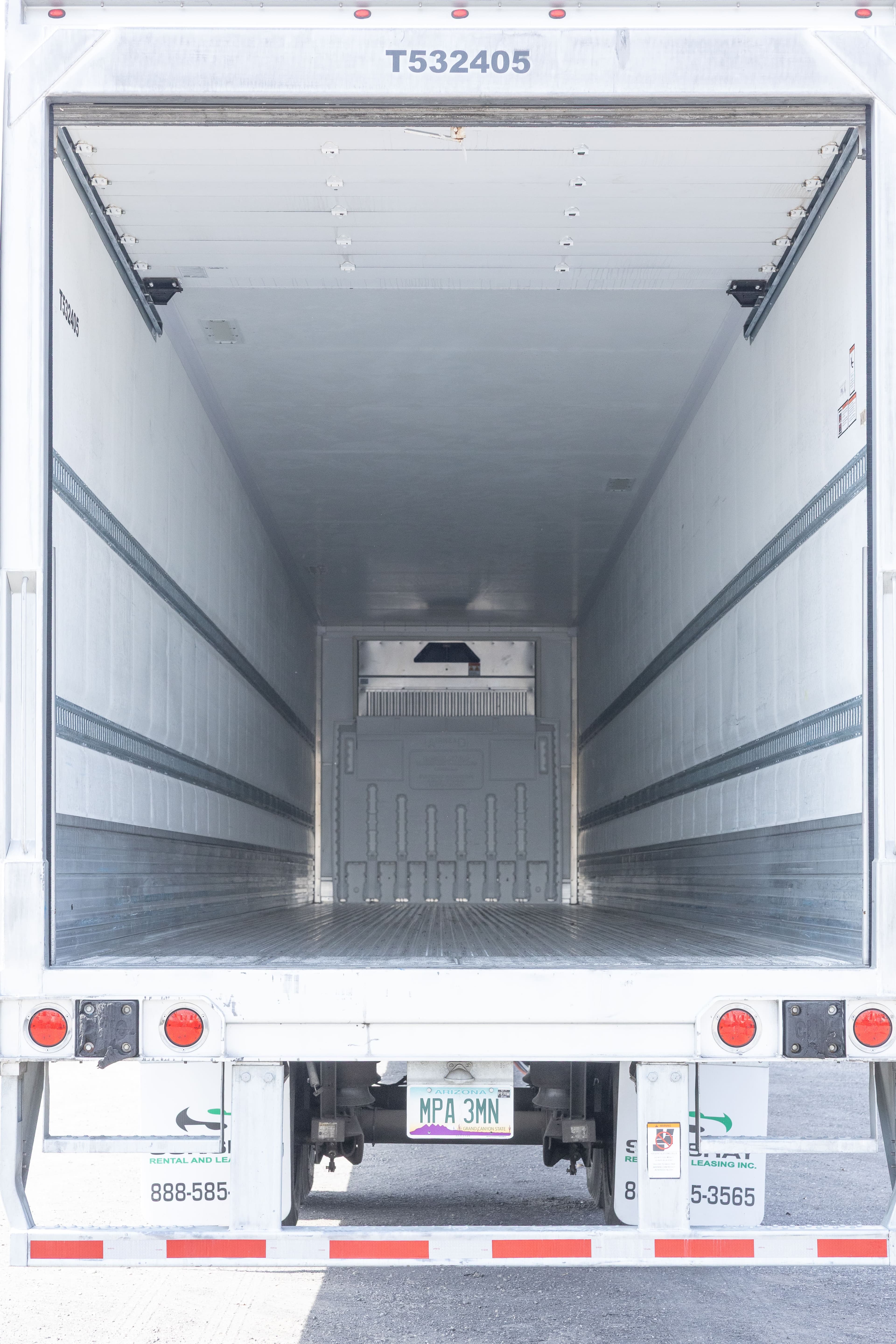 Single-Temperature Refrigerated Trailers — Interior