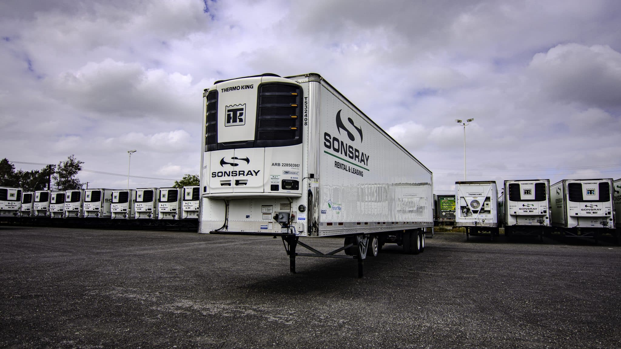 Sonsray Rental & Leasing refrigerated trailer fleet